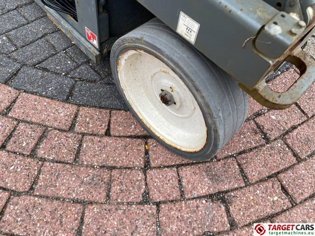 Ножичний підйомник SkyJack SJIII-4740 Electric 4740 Scissor Work Lift 1380cm: фото 22 Ножичний підйомник SkyJack SJIII-4740 Electric 4740 Scissor Work Lift 1380cm: фото 22