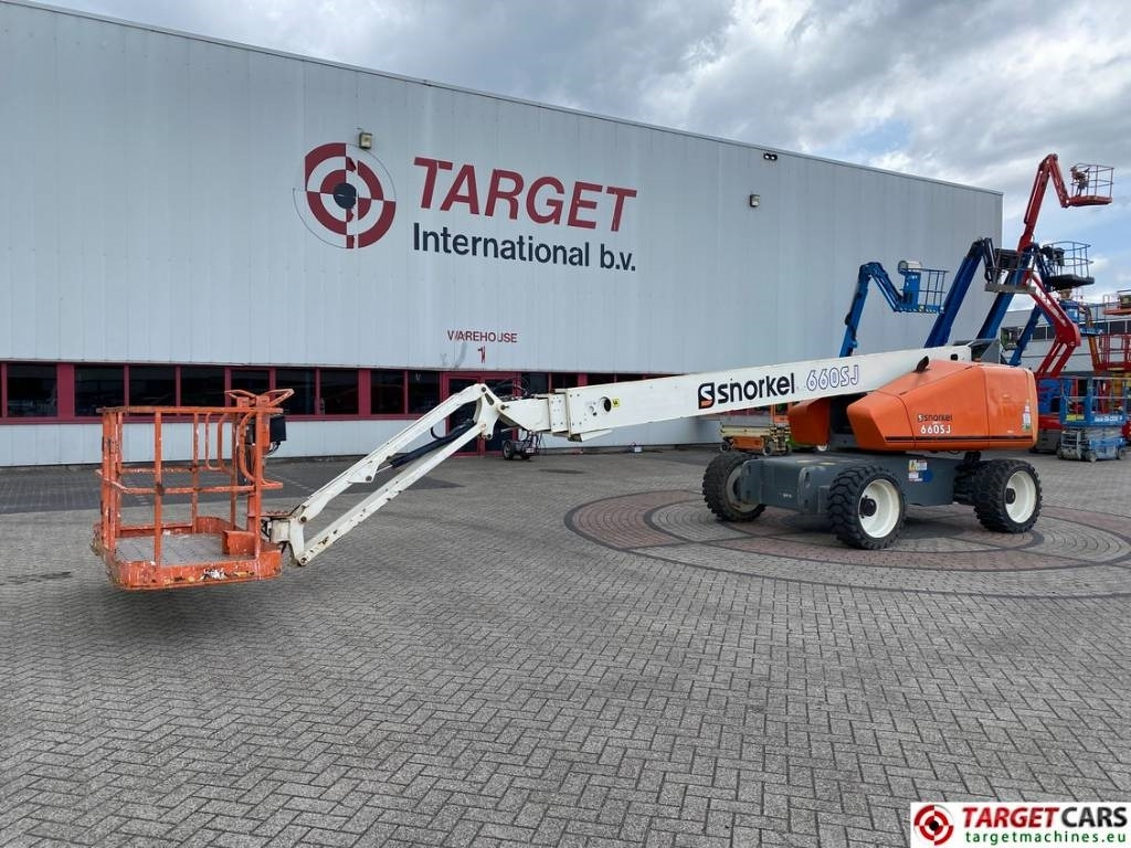 Snorkel 660SJ Telescopic 4x4 Diesel Boom Work LIft 2230cm - Телескопічний підйомник: фото 1 Snorkel 660SJ Telescopic 4x4 Diesel Boom Work LIft 2230cm - Телескопічний підйомник: фото 1