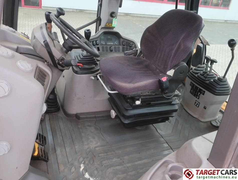 Volvo BL60B Backhoe 4x4 Loader - Екскаватор-навантажувач: фото 5 Volvo BL60B Backhoe 4x4 Loader - Екскаватор-навантажувач: фото 5