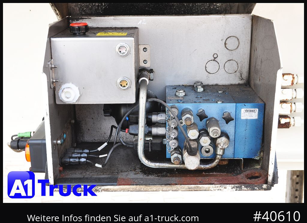 FELDBINDER EUT 55,3, Futter Feed 7 Kammern 55m³, Lenkachse, Alufelgen, - Напівпричіп цистерна для сипучих вантажів: фото 2 FELDBINDER EUT 55,3, Futter Feed 7 Kammern 55m³, Lenkachse, Alufelgen, - Напівпричіп цистерна для сипучих вантажів: фото 2