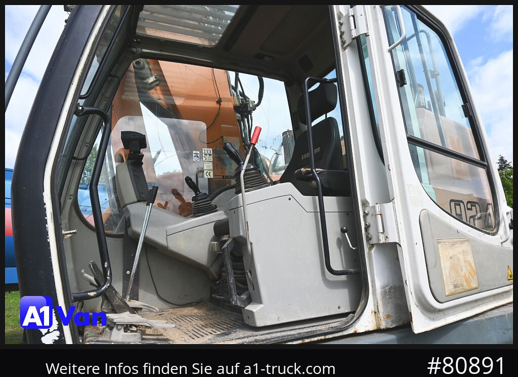 Гусеничний екскаватор LIEBHERR 924 Compact, Kettenbagger: фото 12