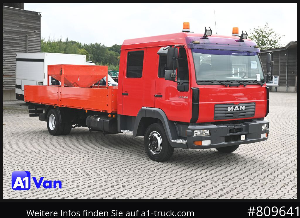 MAN MAN LE 8.180 Pritsche Doka, Automatik, AHK, 6-Sitzer - Легка бортова вантажівка: фото 1 MAN MAN LE 8.180 Pritsche Doka, Automatik, AHK, 6-Sitzer - Легка бортова вантажівка: фото 1
