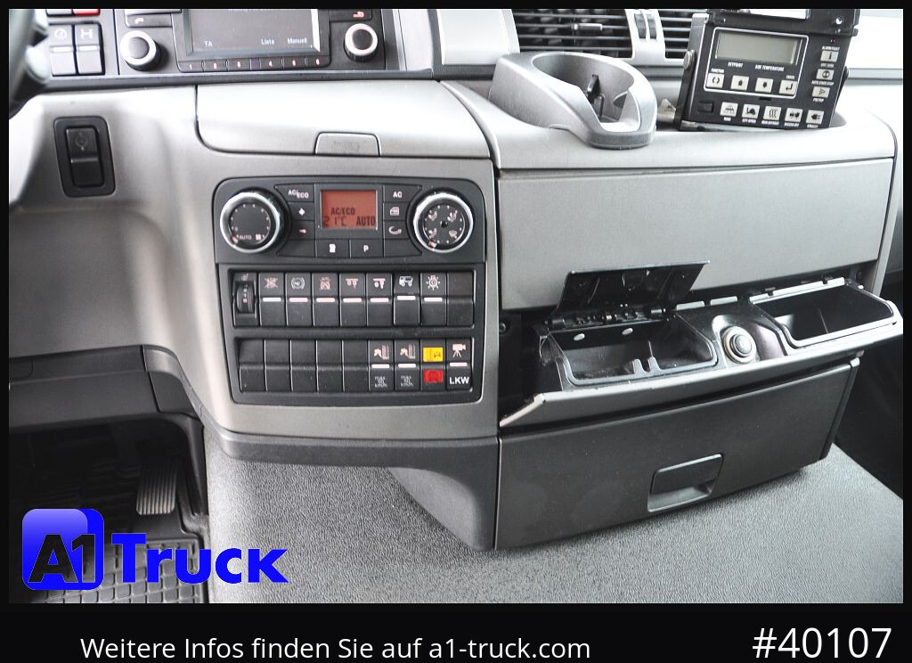 MAN TGS 26.360, Carrier 1150 Rolltor+ LBW, Lift - Рефрижератор вантажівка: фото 4 MAN TGS 26.360, Carrier 1150 Rolltor+ LBW, Lift - Рефрижератор вантажівка: фото 4