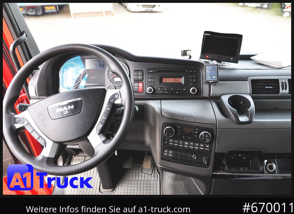 MAN TGX 26.400, Hiab Kran, Lenk-Liftachse, - Бортова вантажівка/ Платформа, Вантажівка з маніпулятором: фото 5 MAN TGX 26.400, Hiab Kran, Lenk-Liftachse, - Бортова вантажівка/ Платформа, Вантажівка з маніпулятором: фото 5