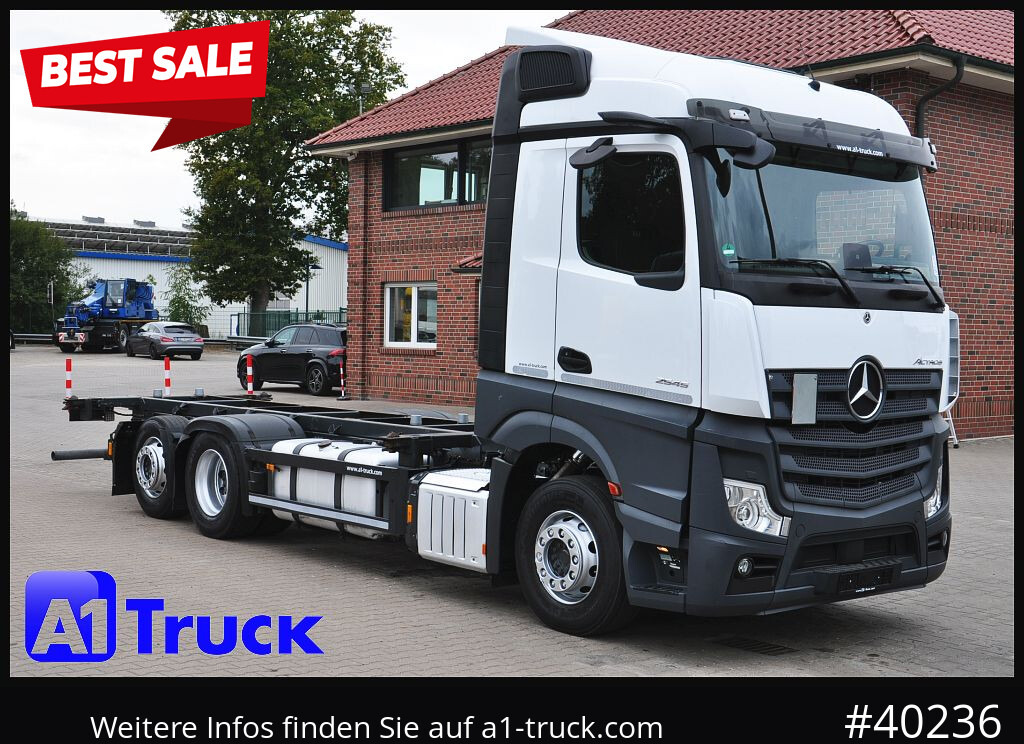 MERCEDES-BENZ 2545, Multi BDF, Wechsler, 7.45-7.82, MIDI, Liftachse - Контейнеровоз/ Змінний кузов вантажівка: фото 1 MERCEDES-BENZ 2545, Multi BDF, Wechsler, 7.45-7.82, MIDI, Liftachse - Контейнеровоз/ Змінний кузов вантажівка: фото 1