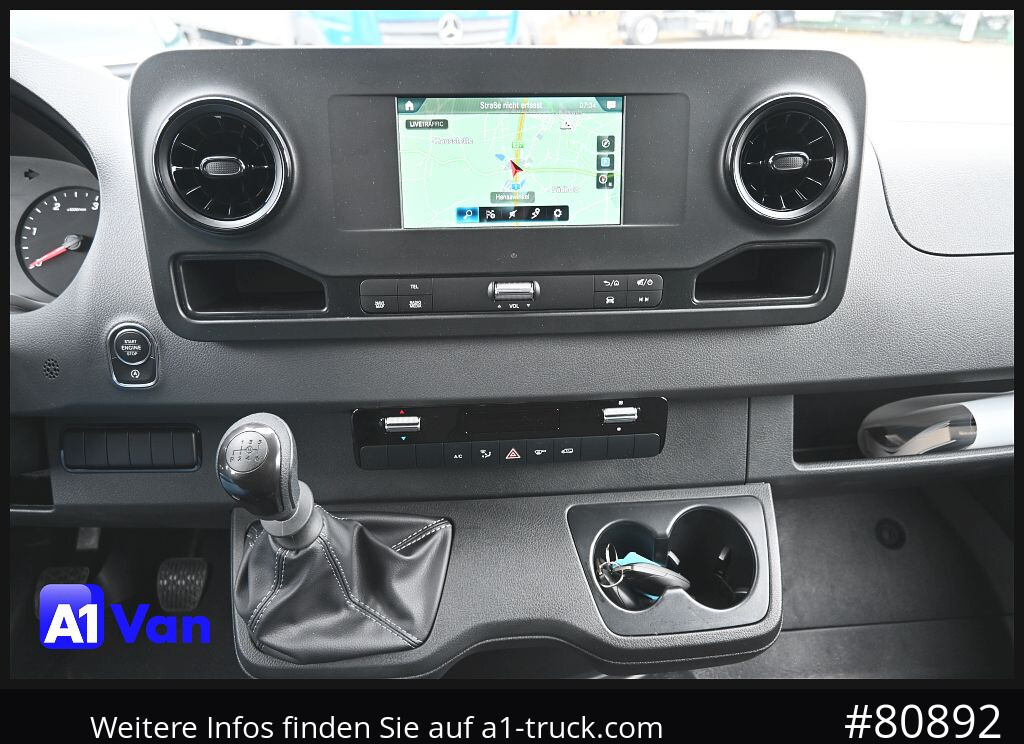 MERCEDES-BENZ Sprinter 317 CDI Fahrgestell, NEU, Klima, Tempomat, 3-Sitzer - Вантажівка шасі: фото 3 MERCEDES-BENZ Sprinter 317 CDI Fahrgestell, NEU, Klima, Tempomat, 3-Sitzer - Вантажівка шасі: фото 3