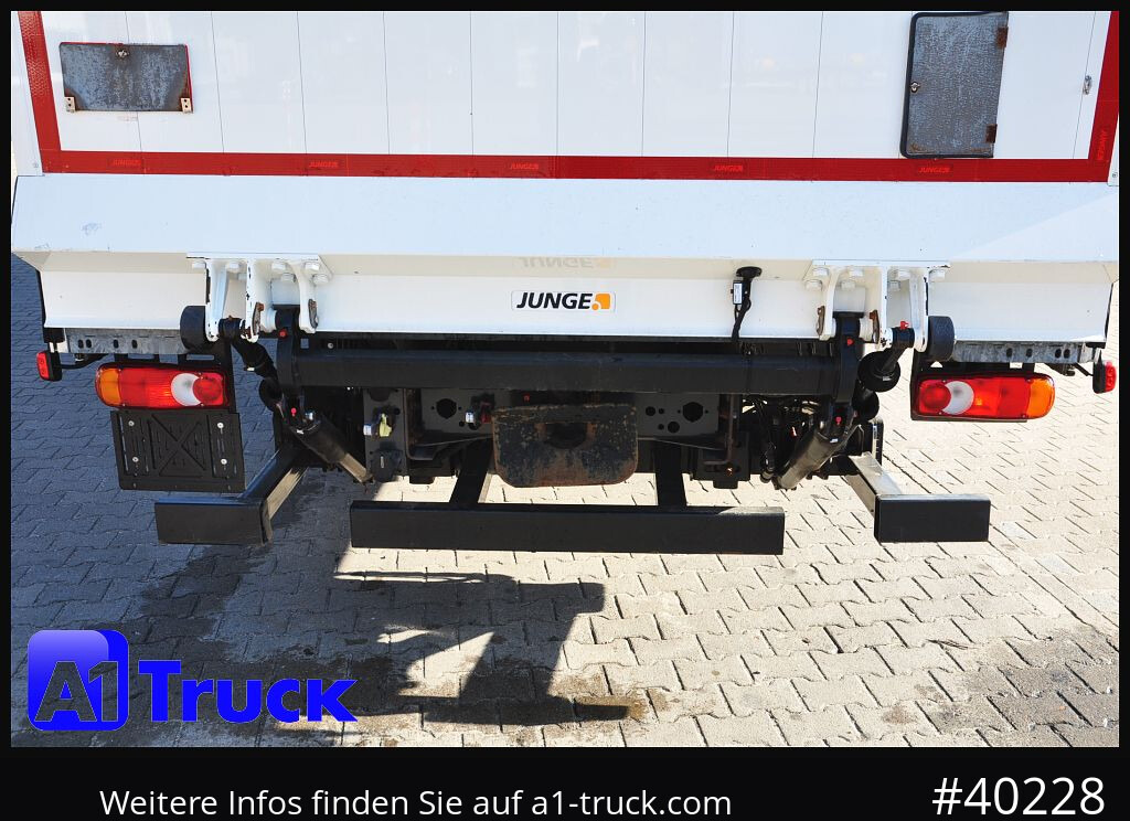 RENAULT D 280, 4x2, Ladebordwand, LBW, TÜV 06/2026 - Тентована вантажівка: фото 2 RENAULT D 280, 4x2, Ladebordwand, LBW, TÜV 06/2026 - Тентована вантажівка: фото 2