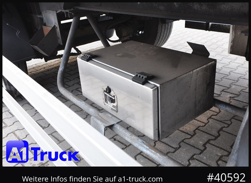 SCHMITZ Achwege & Tönjes, Rohrbahn, Fleisch, Schmitz Aufbau - Рефрижератор причіп: фото 3 SCHMITZ Achwege & Tönjes, Rohrbahn, Fleisch, Schmitz Aufbau - Рефрижератор причіп: фото 3