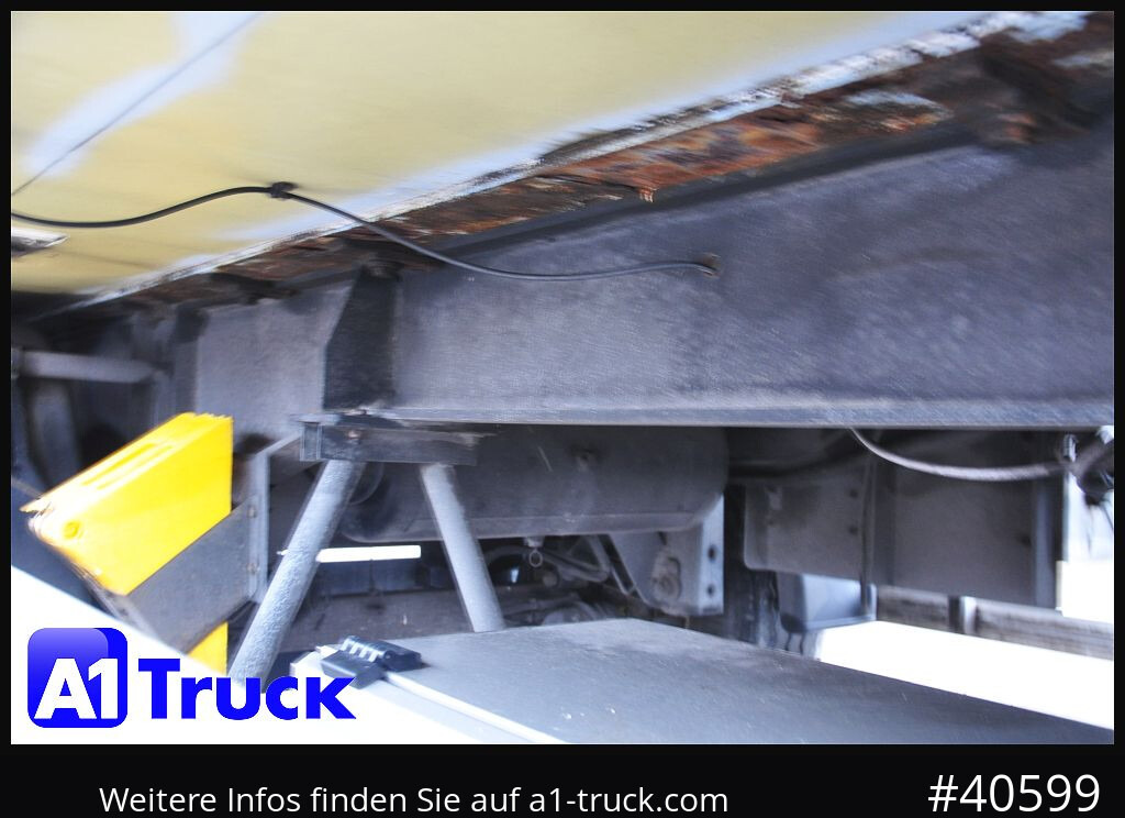 SCHMITZ Achwege & Tönjes, Rohrbahn, Fleisch, Schmitz Aufbau - Рефрижератор причіп: фото 3 SCHMITZ Achwege & Tönjes, Rohrbahn, Fleisch, Schmitz Aufbau - Рефрижератор причіп: фото 3