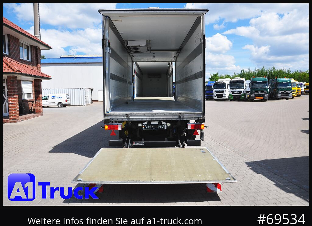 SCHMITZ ZKO 18 Tandem Carrier 850 U durchladbar - Рефрижератор причіп: фото 2 SCHMITZ ZKO 18 Tandem Carrier 850 U durchladbar - Рефрижератор причіп: фото 2