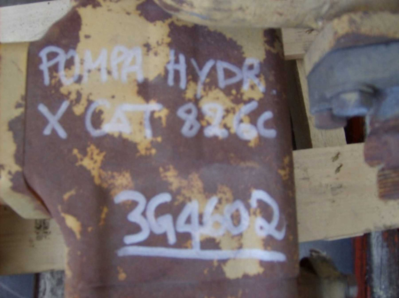 Caterpillar 826C Pompa idraulica di sterzo e movimentazione lama - Гідронасос в категорії Будівельна техніка: фото 1 Caterpillar 826C Pompa idraulica di sterzo e movimentazione lama - Гідронасос в категорії Будівельна техніка: фото 1