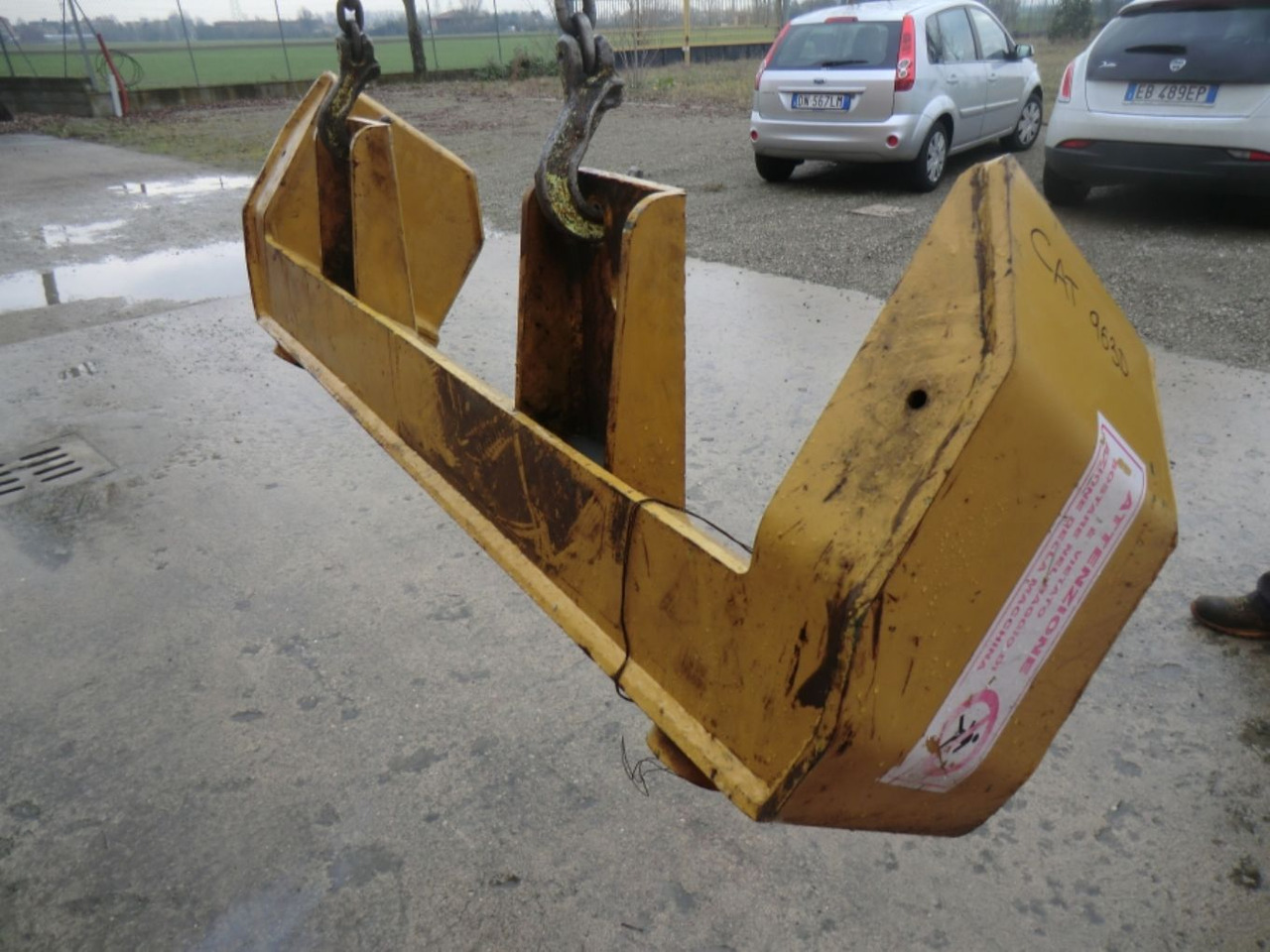 Caterpillar 963D CONTRAPPESO - Противага в категорії Будівельна техніка: фото 2 Caterpillar 963D CONTRAPPESO - Противага в категорії Будівельна техніка: фото 2