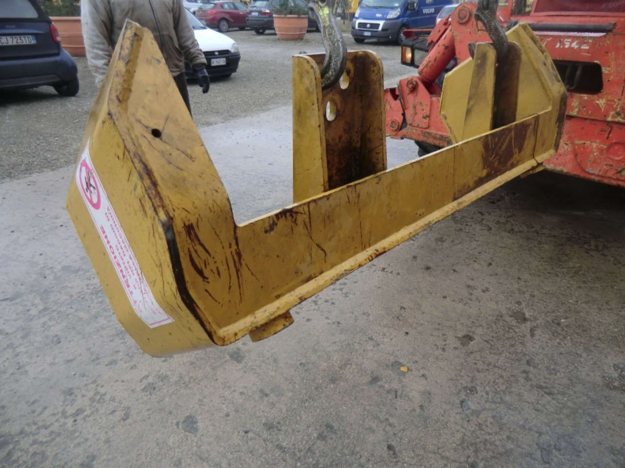 Caterpillar 963D CONTRAPPESO - Противага в категорії Будівельна техніка: фото 1 Caterpillar 963D CONTRAPPESO - Противага в категорії Будівельна техніка: фото 1