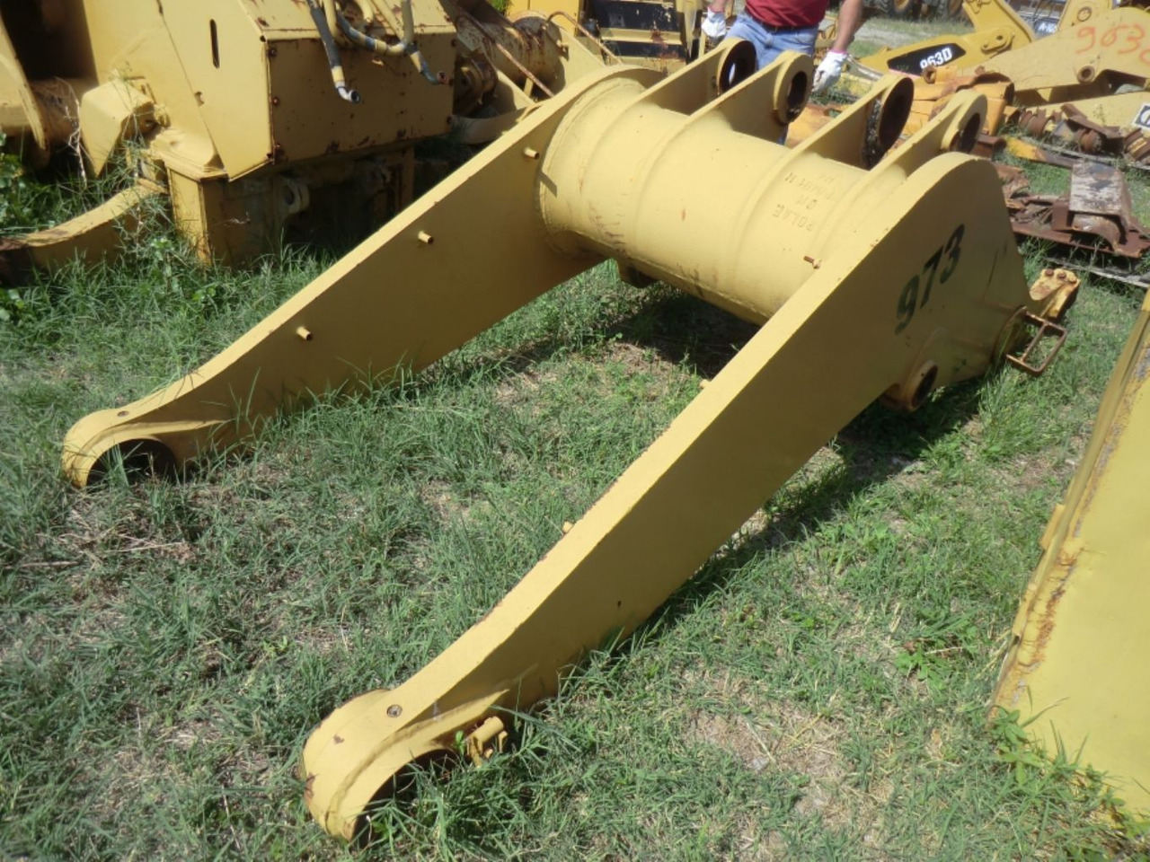 Caterpillar 973 LGP BRACCIO CON LEVE E LINK - Стріла в категорії Будівельна техніка: фото 3 Caterpillar 973 LGP BRACCIO CON LEVE E LINK - Стріла в категорії Будівельна техніка: фото 3