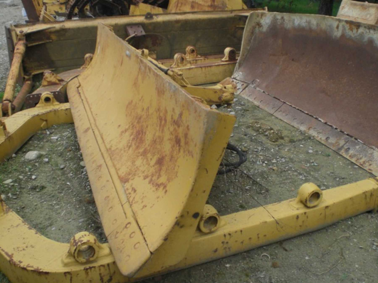 Caterpillar D7 D7F D7G LAMA ANGLEDOZER CON TILT - Відвал в категорії Бульдозери: фото 1 Caterpillar D7 D7F D7G LAMA ANGLEDOZER CON TILT - Відвал в категорії Бульдозери: фото 1