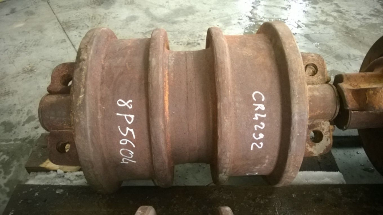 Caterpillar D9G D9H Rulli inferiori a doppia spalla. - Опорний каток в категорії Будівельна техніка: фото 3 Caterpillar D9G D9H Rulli inferiori a doppia spalla. - Опорний каток в категорії Будівельна техніка: фото 3