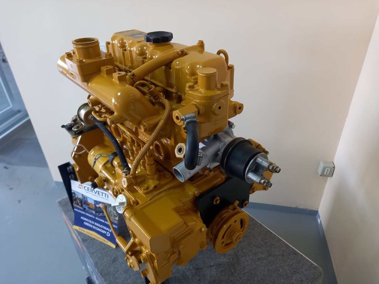 MITSUBISHI K4N Motore CAT tipo Mitsubishi K4N completamente revisionato. - Двигун в категорії Будівельна техніка: фото 2 MITSUBISHI K4N Motore CAT tipo Mitsubishi K4N completamente revisionato. - Двигун в категорії Будівельна техніка: фото 2