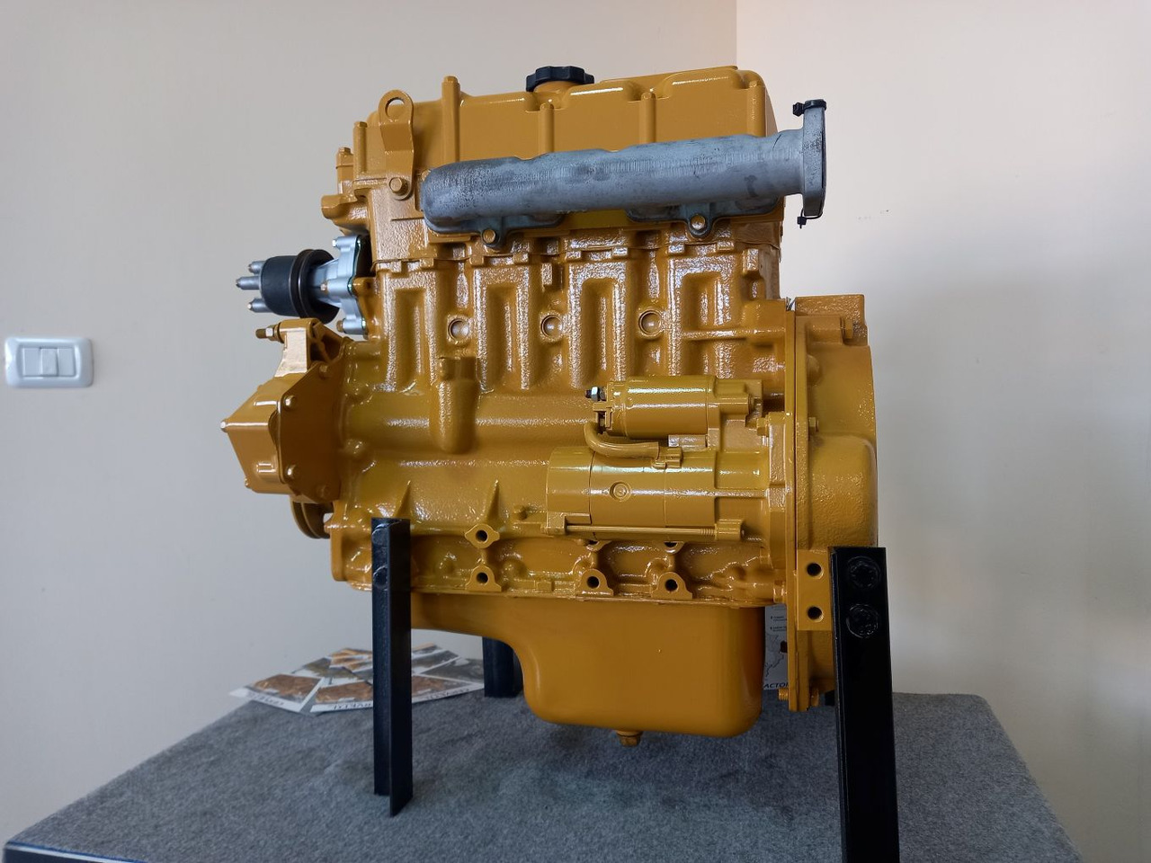 MITSUBISHI K4N Motore CAT tipo Mitsubishi K4N completamente revisionato. - Двигун в категорії Будівельна техніка: фото 5 MITSUBISHI K4N Motore CAT tipo Mitsubishi K4N completamente revisionato. - Двигун в категорії Будівельна техніка: фото 5