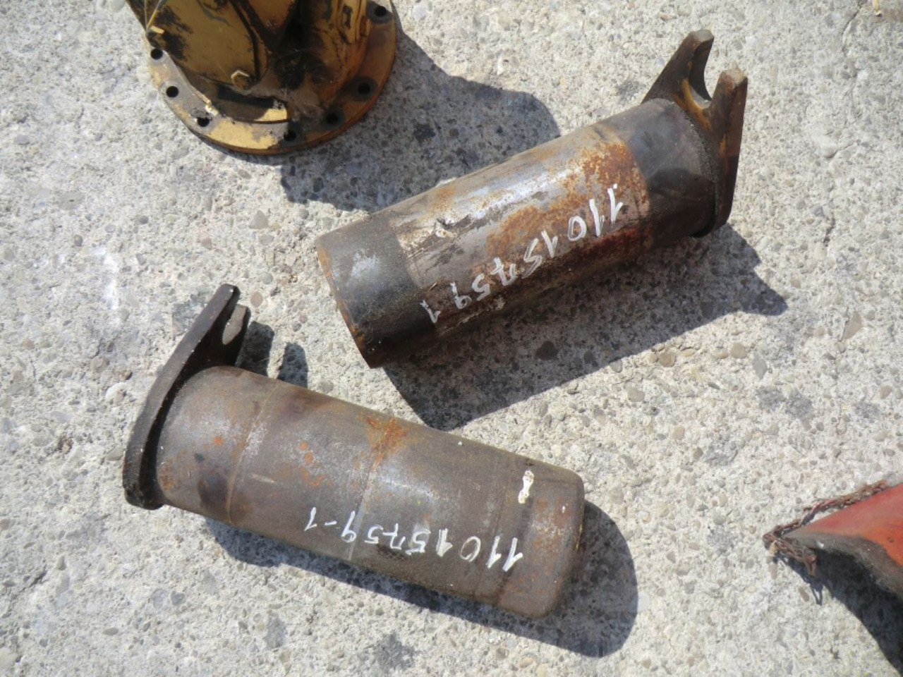 VOLVO L120C PERNO DEL BRACCIO - Кузов і екстер'єр в категорії Будівельна техніка: фото 2 VOLVO L120C PERNO DEL BRACCIO - Кузов і екстер'єр в категорії Будівельна техніка: фото 2