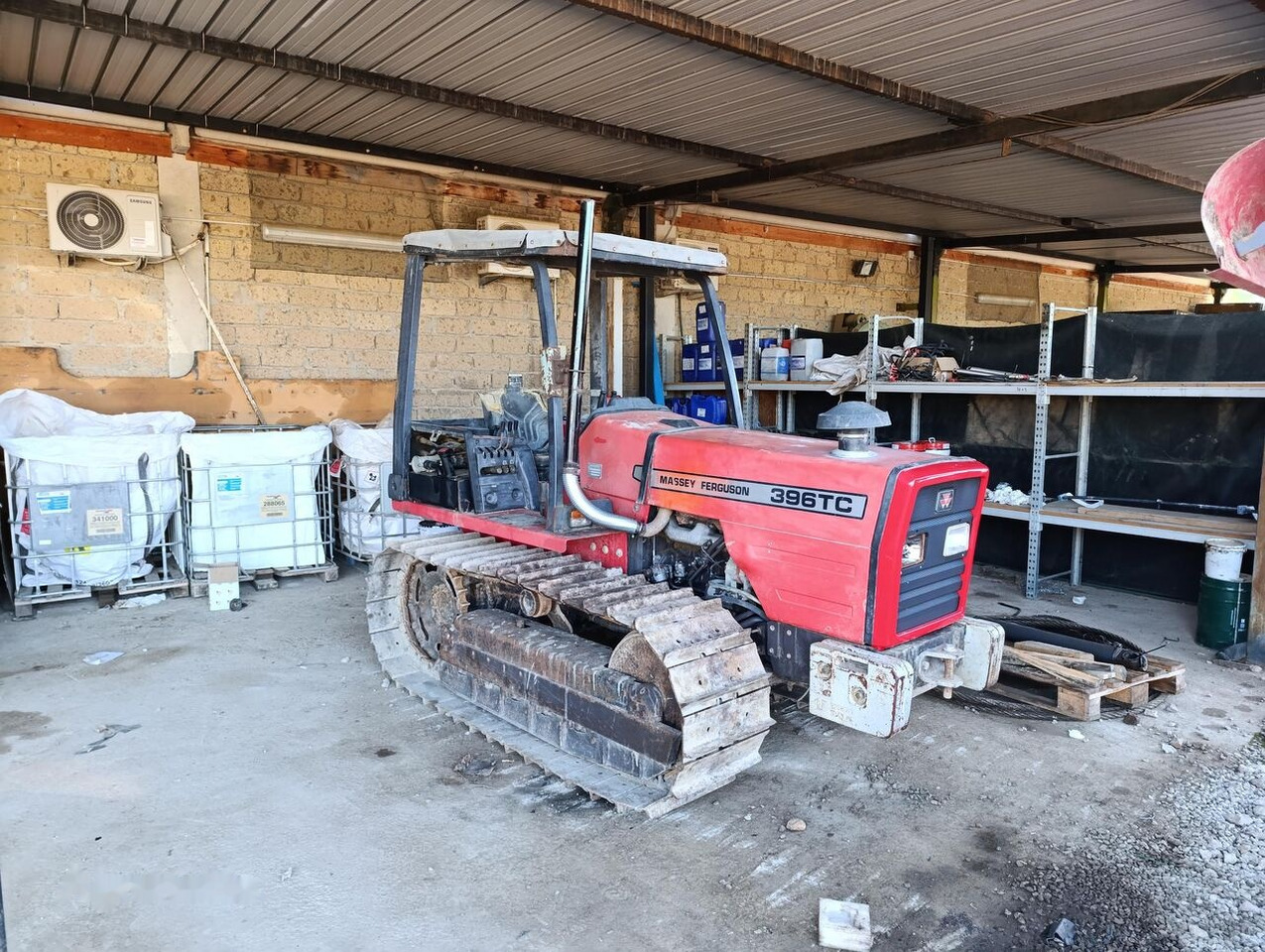 Massey Ferguson 396 TC - Гусеничний трактор: фото 2 Massey Ferguson 396 TC - Гусеничний трактор: фото 2