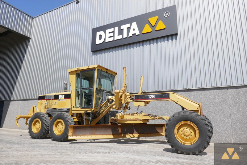 Caterpillar 12H - Грейдер: фото 3 Caterpillar 12H - Грейдер: фото 3