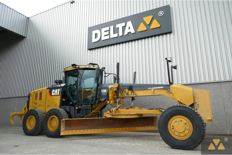 Caterpillar 12M2 AWD - Грейдер: фото 3 Caterpillar 12M2 AWD - Грейдер: фото 3