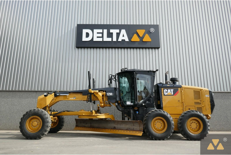 Caterpillar 12M3 - Грейдер: фото 1 Caterpillar 12M3 - Грейдер: фото 1