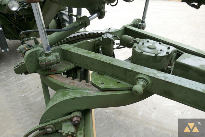 Грейдер Caterpillar 130G Ex-army: фото 16