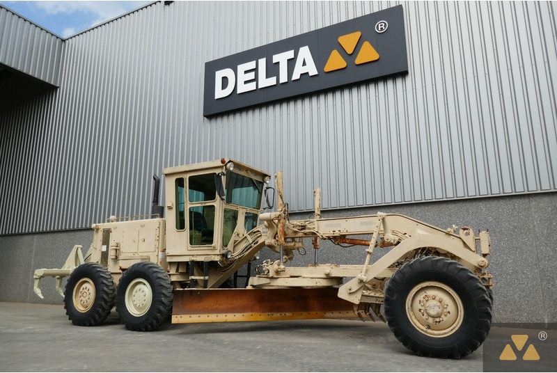 Caterpillar 130G Ex-army - Грейдер: фото 3 Caterpillar 130G Ex-army - Грейдер: фото 3