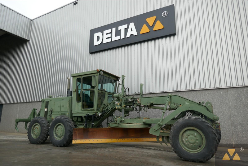 Caterpillar 130G Ex-army - Грейдер: фото 3 Caterpillar 130G Ex-army - Грейдер: фото 3