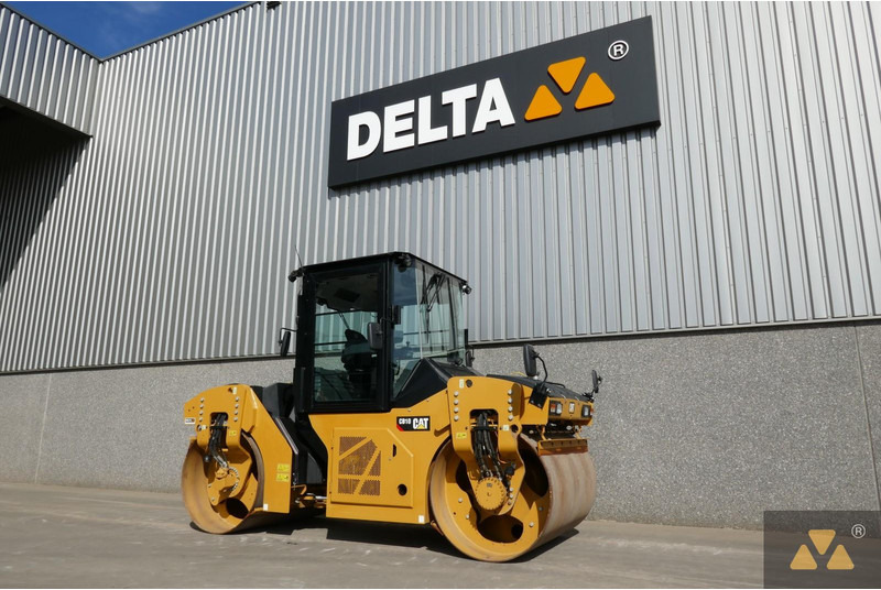 Caterpillar CB10 - Каток: фото 3 Caterpillar CB10 - Каток: фото 3