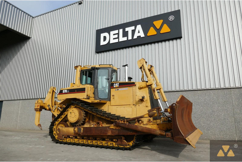 Caterpillar D7R XR Series II - Бульдозер: фото 3 Caterpillar D7R XR Series II - Бульдозер: фото 3