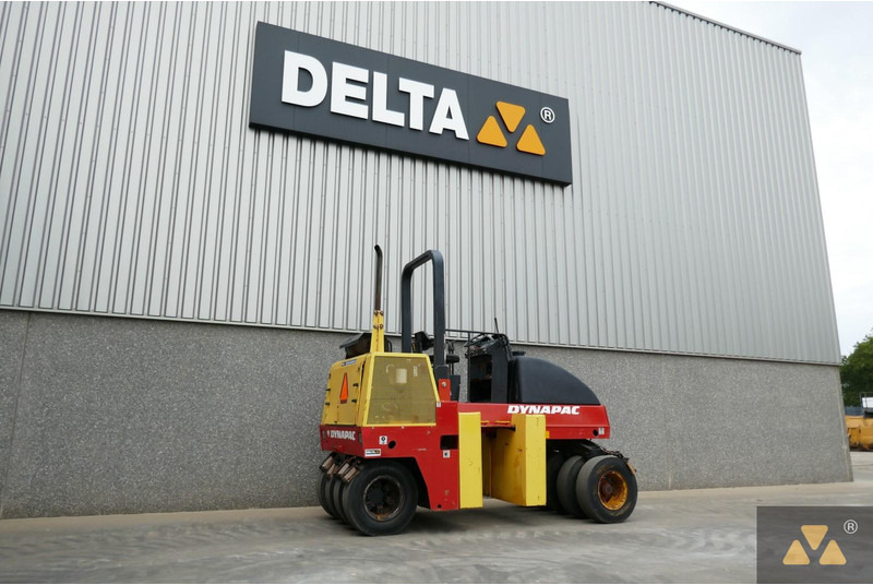 Dynapac CP142 - Коток пневмоколісний: фото 5 Dynapac CP142 - Коток пневмоколісний: фото 5