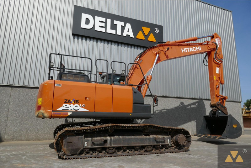 Hitachi ZX210LC-6 - Гусеничний екскаватор: фото 5 Hitachi ZX210LC-6 - Гусеничний екскаватор: фото 5