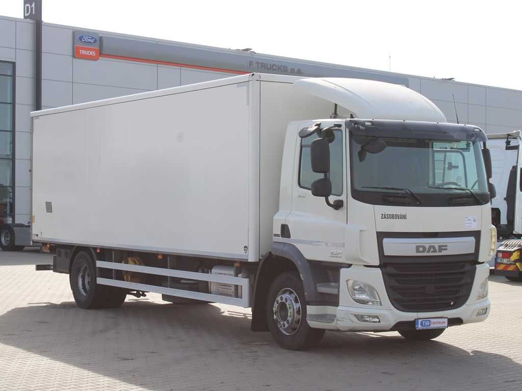 DAF CF 320, TAIL LIFT, EURO 6 - Вантажівка з закритим кузовом: фото 2 DAF CF 320, TAIL LIFT, EURO 6 - Вантажівка з закритим кузовом: фото 2