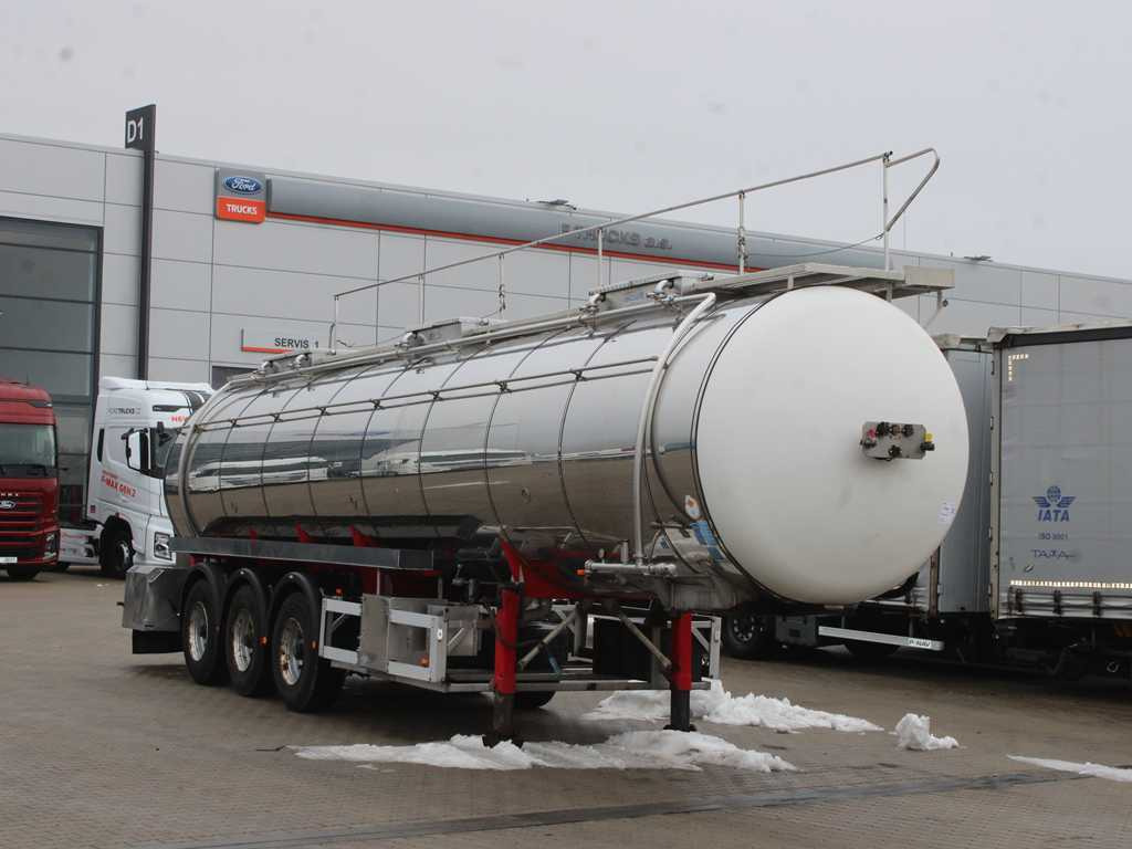 Feldbinder TSA, LIFT AXLE, 32 m³ - Напівпричіп цистерна: фото 3 Feldbinder TSA, LIFT AXLE, 32 m³ - Напівпричіп цистерна: фото 3