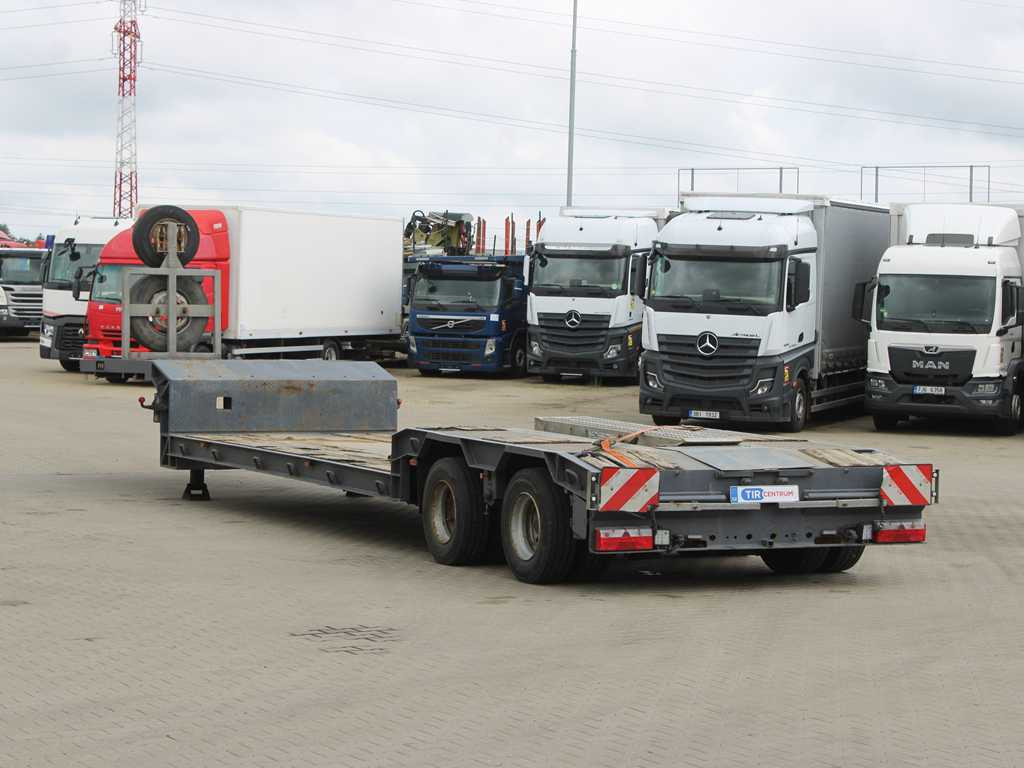 Goldhofer STZ-TL 2-27/80, DRIVE-IN - Низькорамна платформа напівпричіп: фото 5 Goldhofer STZ-TL 2-27/80, DRIVE-IN - Низькорамна платформа напівпричіп: фото 5