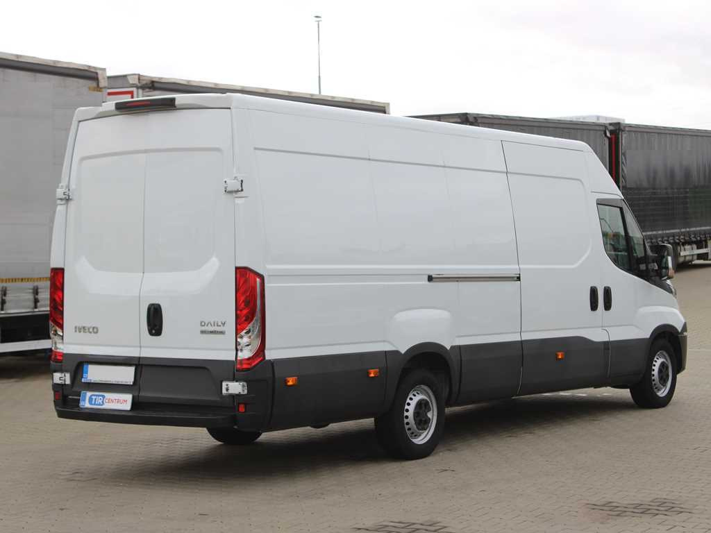 Iveco Daily 35S16 - Суцільнометалевий фургон: фото 4 Iveco Daily 35S16 - Суцільнометалевий фургон: фото 4
