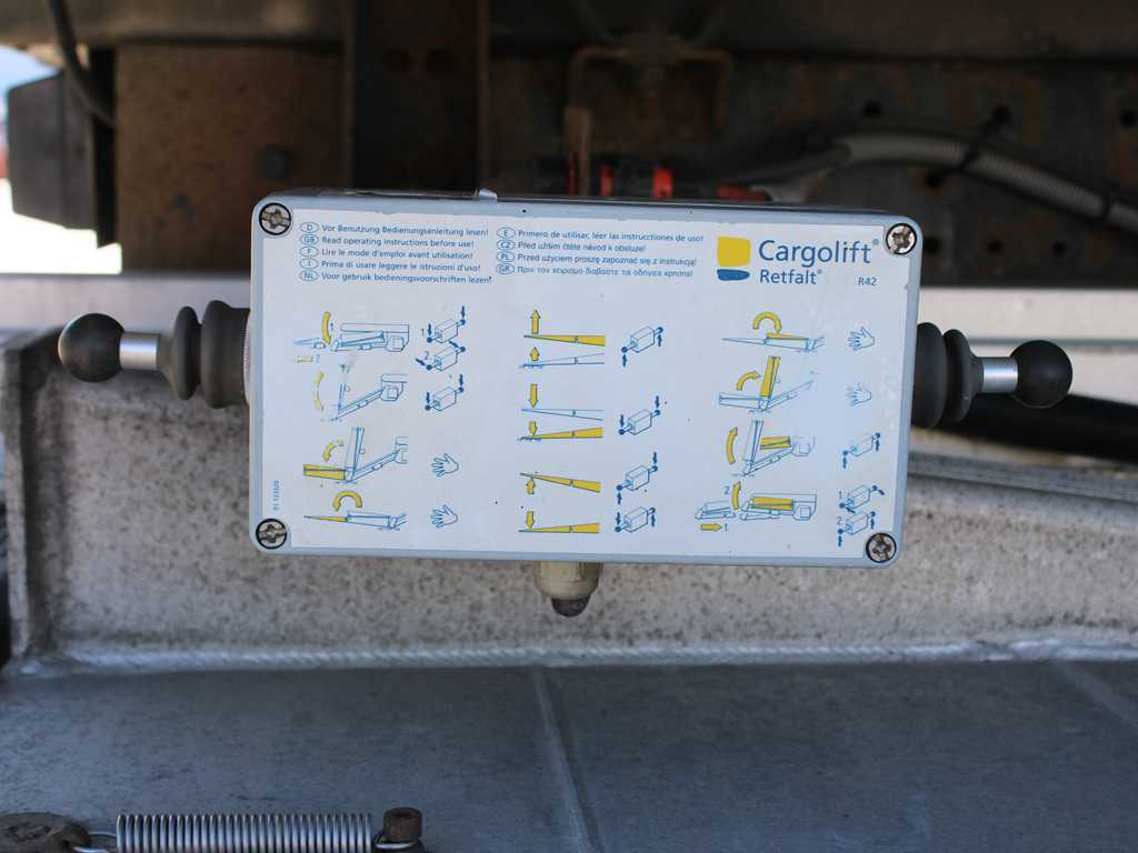 Iveco EUROCARGO ML 120E25, EURO 5, HYDRAULIC FRONT, INDEPENDENT AIR CONDITIONING - Вантажівка з закритим кузовом: фото 5 Iveco EUROCARGO ML 120E25, EURO 5, HYDRAULIC FRONT, INDEPENDENT AIR CONDITIONING - Вантажівка з закритим кузовом: фото 5