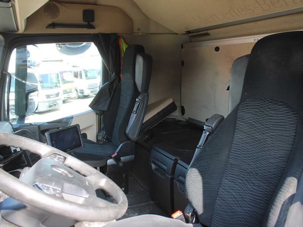 Тентована вантажівка Mercedes-Benz Actros 2542, EURO 6, 6X2, AIR SUSPENSION + PANAV TV018M: фото 8