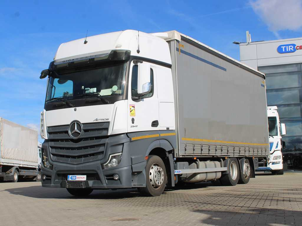 Mercedes-Benz Actros 2542, EURO 6, 6X2, NAVIGATION - Тентована вантажівка: фото 1 Mercedes-Benz Actros 2542, EURO 6, 6X2, NAVIGATION - Тентована вантажівка: фото 1