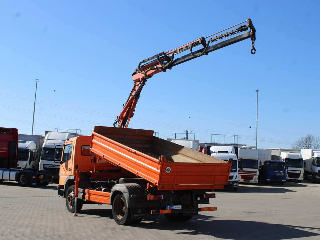 Mercedes-Benz Atego 1523, HYDRAULIC ARM ATLAS 60.1, THREE-SIDED - Самоскид вантажівка, Вантажівка з маніпулятором: фото 5 Mercedes-Benz Atego 1523, HYDRAULIC ARM ATLAS 60.1, THREE-SIDED - Самоскид вантажівка, Вантажівка з маніпулятором: фото 5