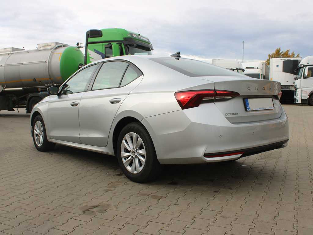 Skoda 2,0TDI 85KW SELECTION - Легковий автомобіль: фото 5 Skoda 2,0TDI 85KW SELECTION - Легковий автомобіль: фото 5
