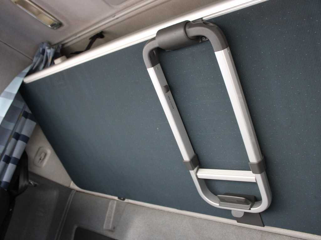 Тягач Volvo FH 420, EURO 5 EEV, LOWDECK, AIR SUSPENSION, VEB +: фото 13 Тягач Volvo FH 420, EURO 5 EEV, LOWDECK, AIR SUSPENSION, VEB +: фото 13