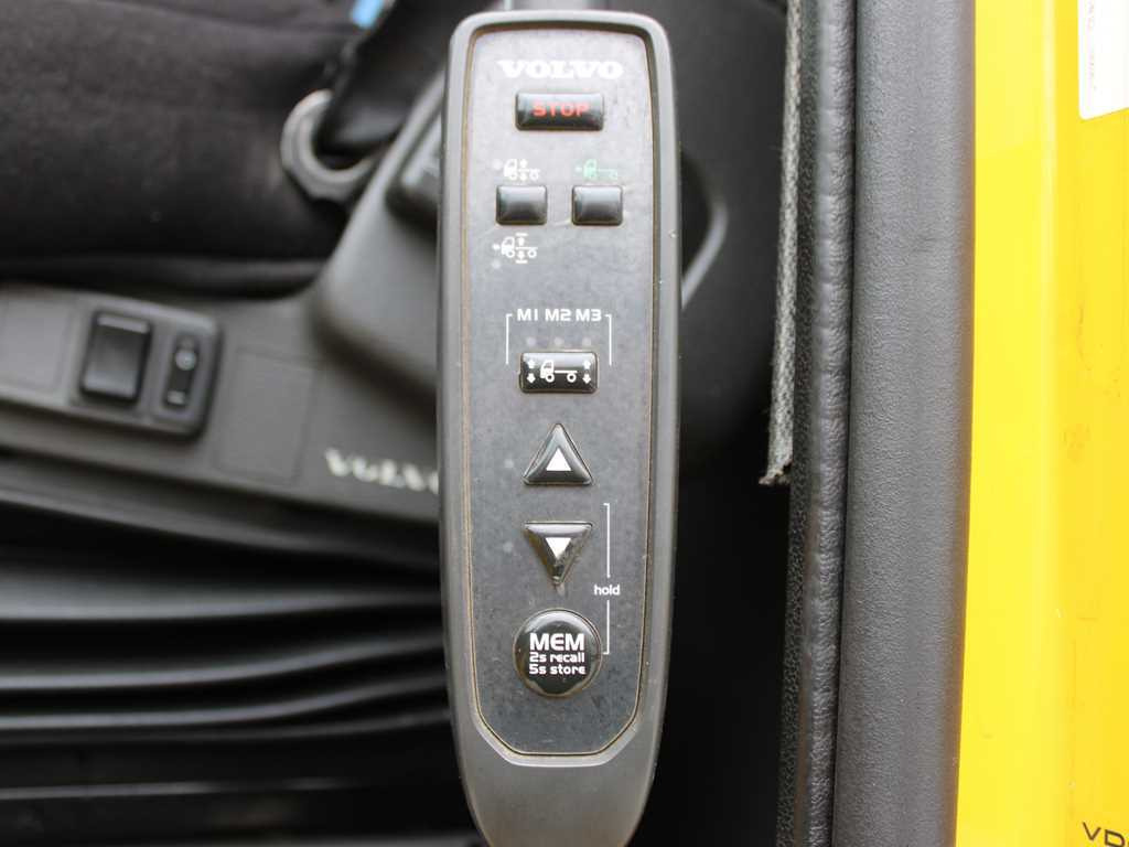 Тягач Volvo FH 420, EURO 5 EEV, LOWDECK, AIR SUSPENSION, VEB +: фото 7 Тягач Volvo FH 420, EURO 5 EEV, LOWDECK, AIR SUSPENSION, VEB +: фото 7