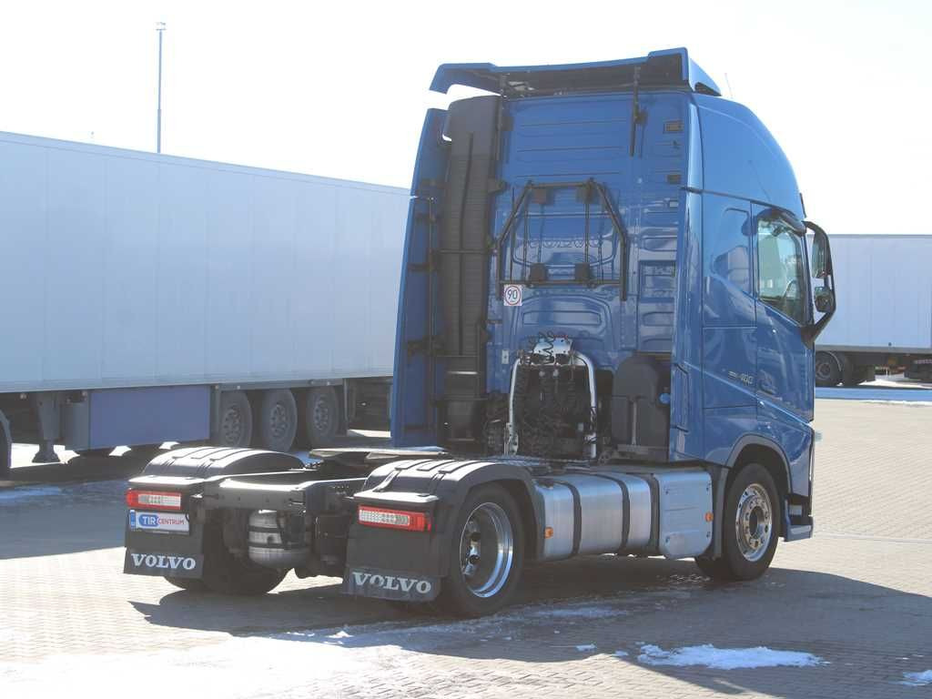 Volvo FH 460, EURO 6, LOWDECK, VEB +, I-PARK COOL - Тягач: фото 3 Volvo FH 460, EURO 6, LOWDECK, VEB +, I-PARK COOL - Тягач: фото 3