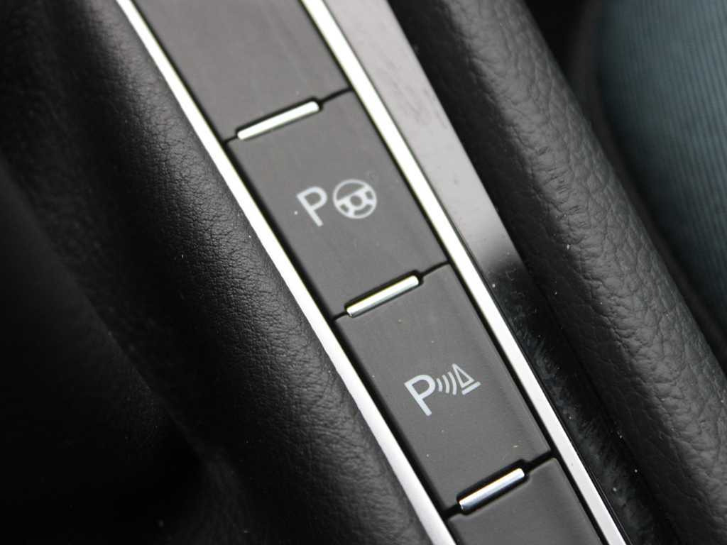 Легковий автомобіль Volkswagen GOLF, IQ. DRIVE, 1.6 TDI 85kW, AdBlue, NAVIGATION: фото 17