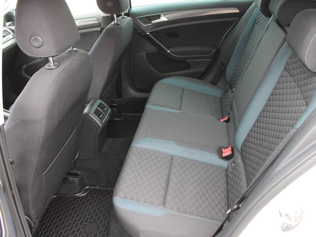 Легковий автомобіль Volkswagen GOLF, IQ. DRIVE, 1.6 TDI 85kW, AdBlue, NAVIGATION: фото 9