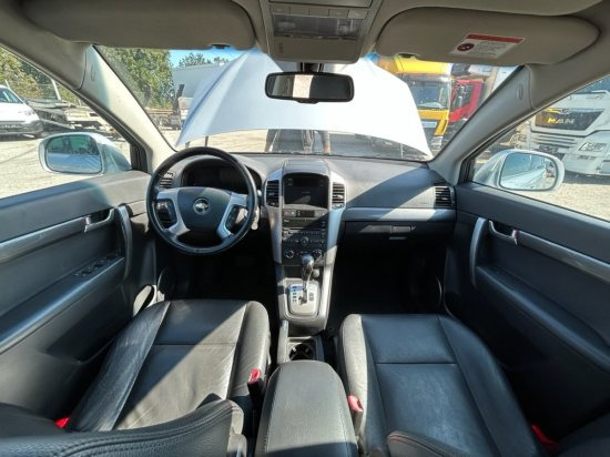 Позашляховик Chevrolet Captiva 3,2 V6: фото 9