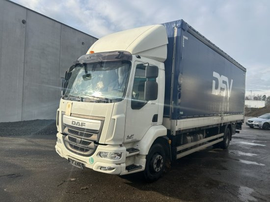 DAF LF 260 16 Tonner Plane mit LBW, Automatik, E6 - Тентована вантажівка: фото 3 DAF LF 260 16 Tonner Plane mit LBW, Automatik, E6 - Тентована вантажівка: фото 3